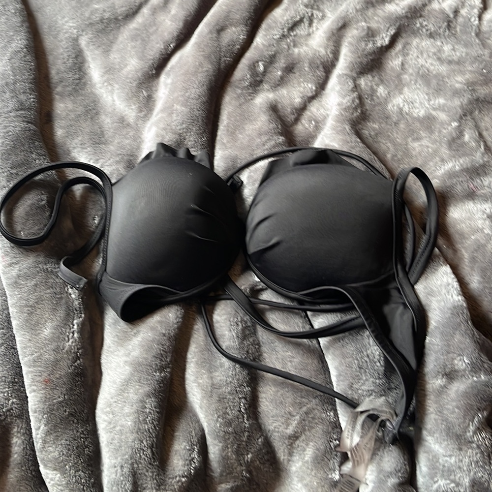 VS bikini top